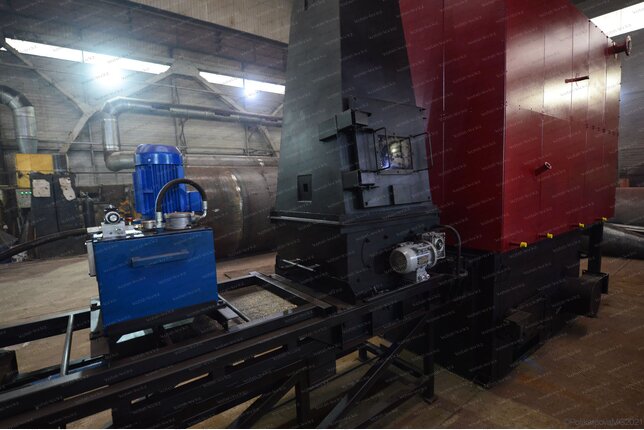 Питатель плунжерный котла 1.25 МВт на опилках